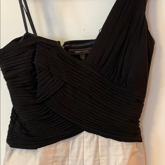 Black BCBG maxazria dress with white skirt - Picture 3 of 3